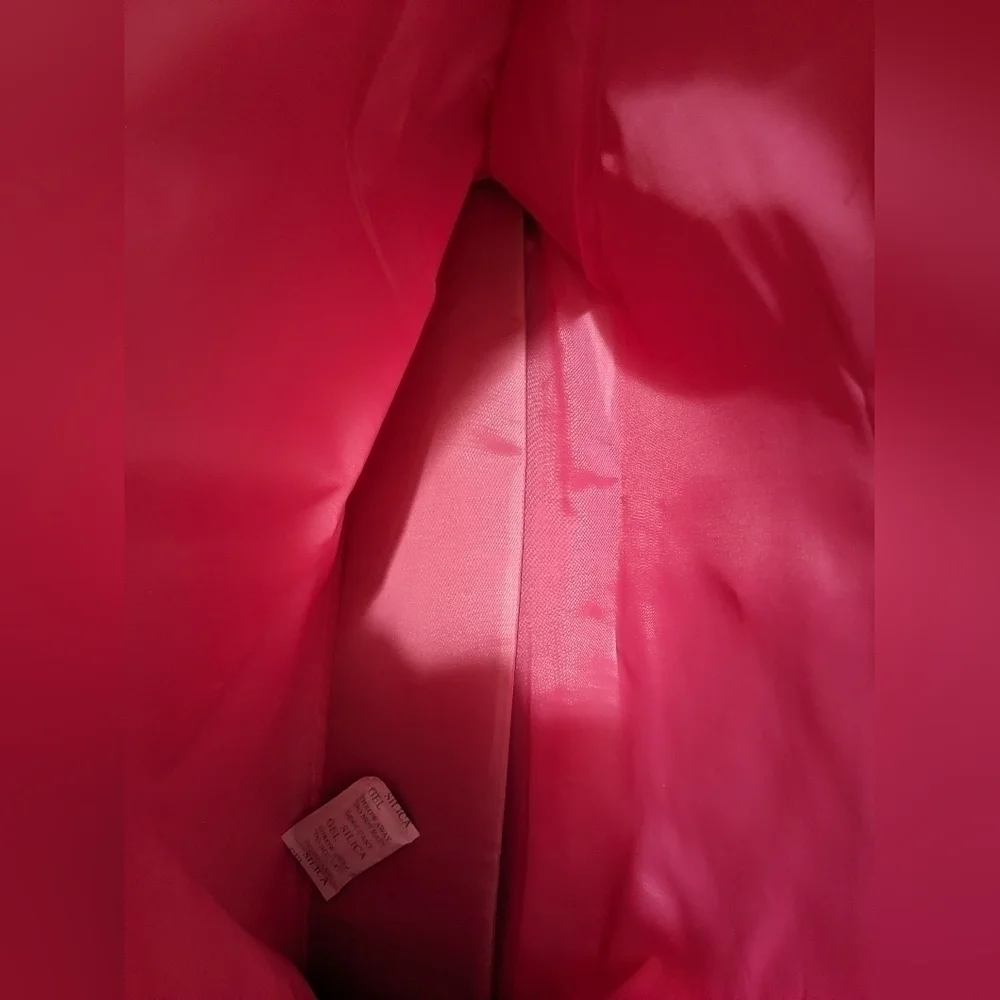 Clinique hot pink tote with accessories